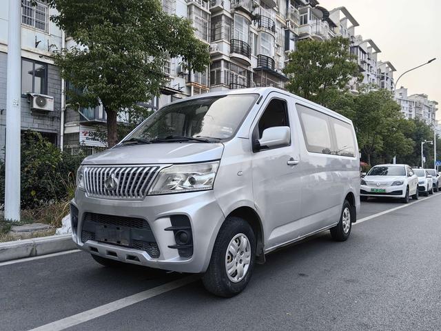 Changan Kaicheng Ruixing M60