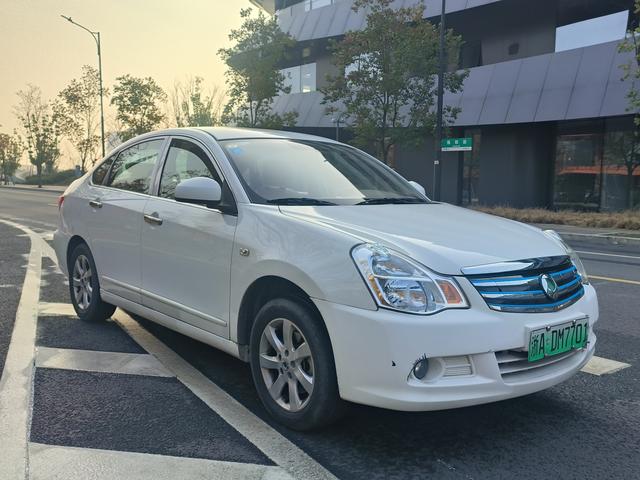 Dongfeng Junfeng E11K