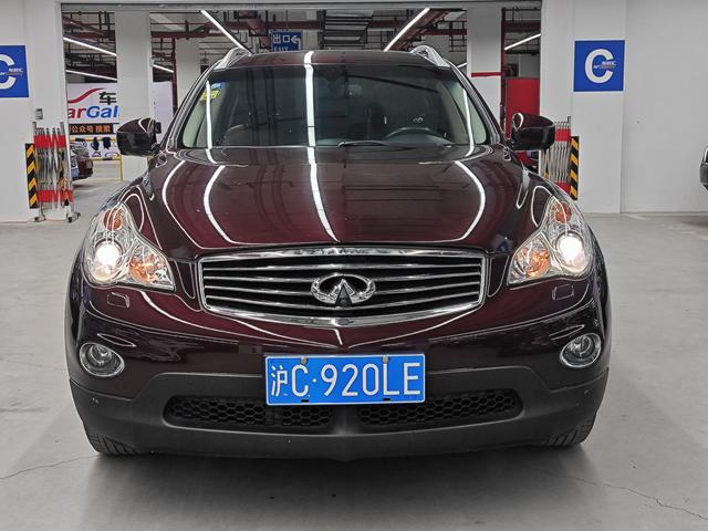 Infiniti QX50 (imported)