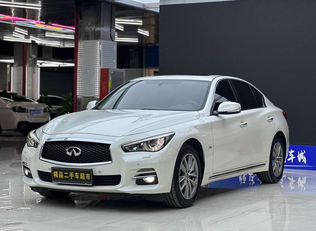 Infiniti Q50L