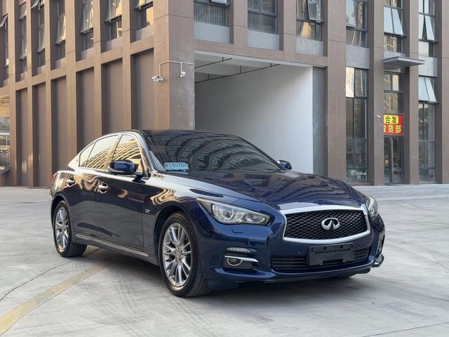 Infiniti Q50L