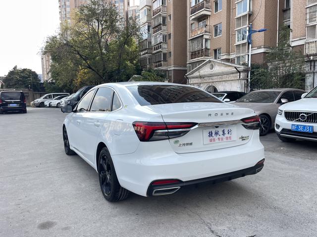 Roewe ei6 MAX