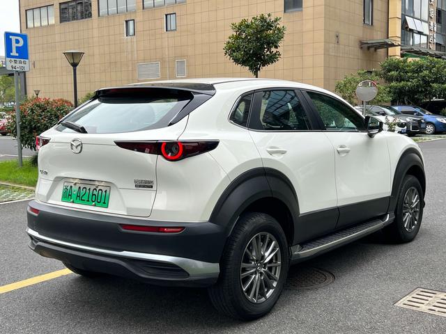 Mazda CX-30 EV