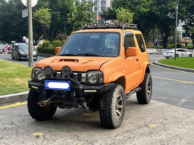 Suzuki Jimny (imported)