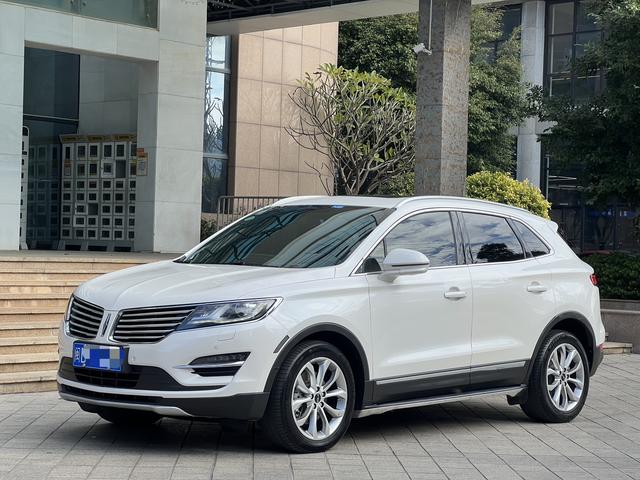 Lincoln MKC