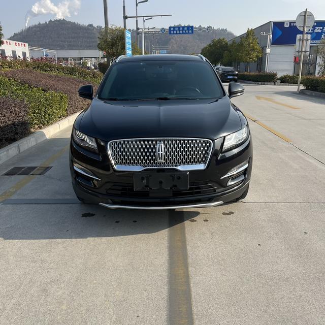 Lincoln MKC