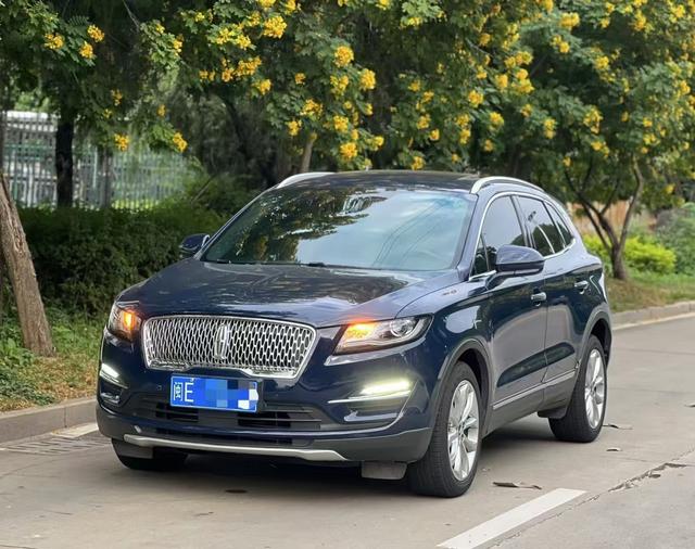 Lincoln MKC