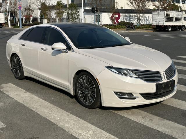 Lincoln MKZ