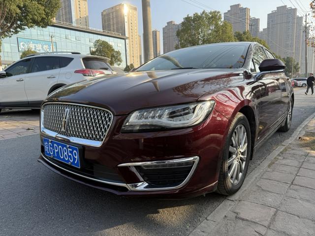 Lincoln MKZ