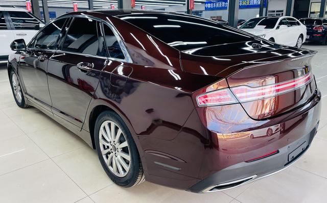 Lincoln MKZ