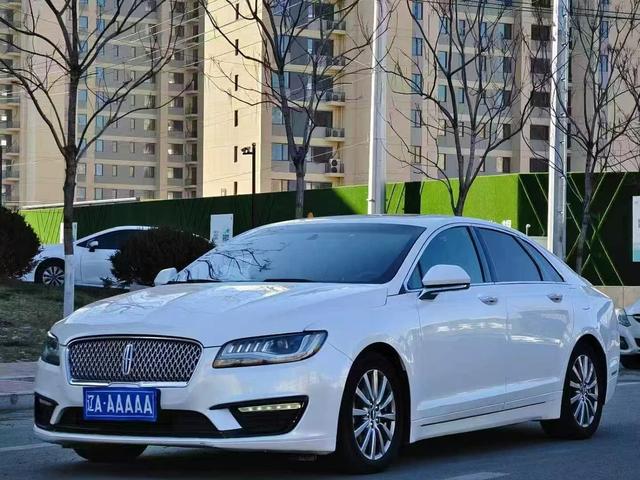 Lincoln MKZ