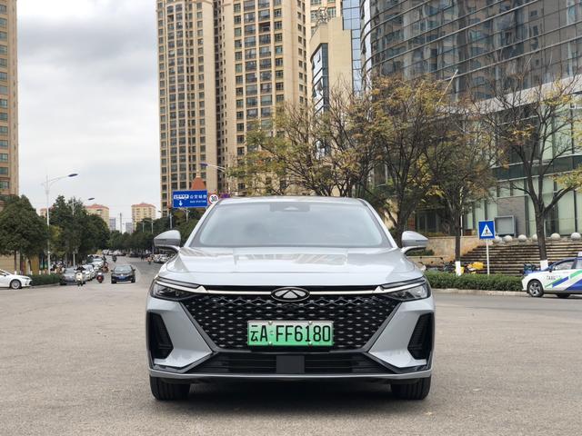 Chery Fengyun A8