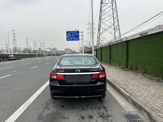 GAC Trumpchi GA5