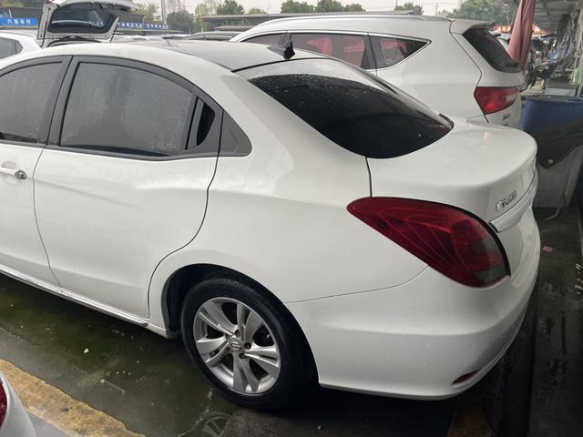 GAC Trumpchi GA3S Vision