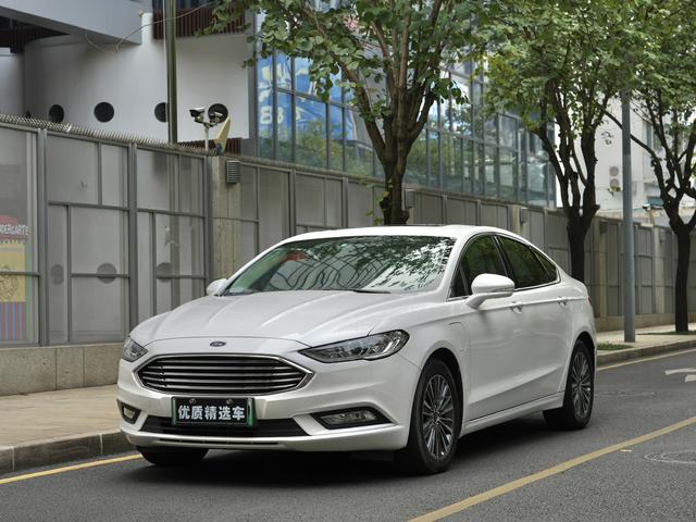 Ford Mondeo PHEV