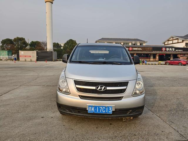 Hyundai H-1 Huiyi