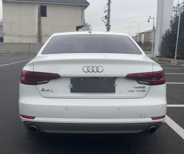 Audi A4L