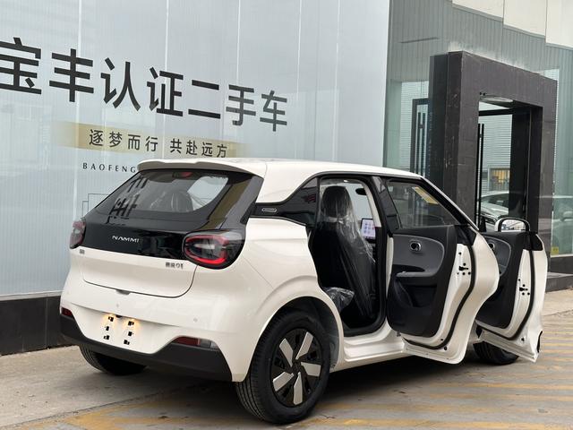 Dongfeng Nano 01