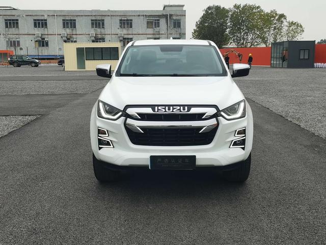 Isuzu D-MAX