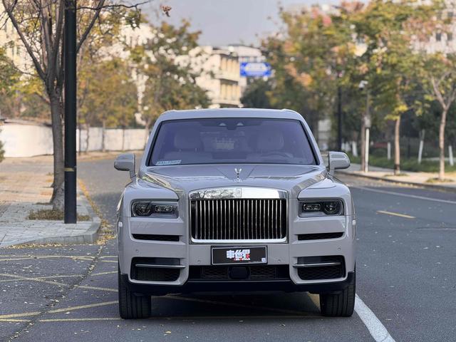 Rolls Royce Cullinan