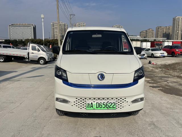 Dongfeng Yufeng EM26