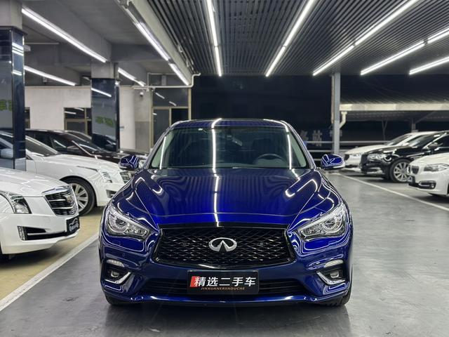 Infiniti Q50L