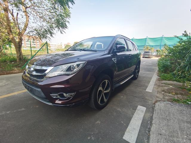 BYD S7