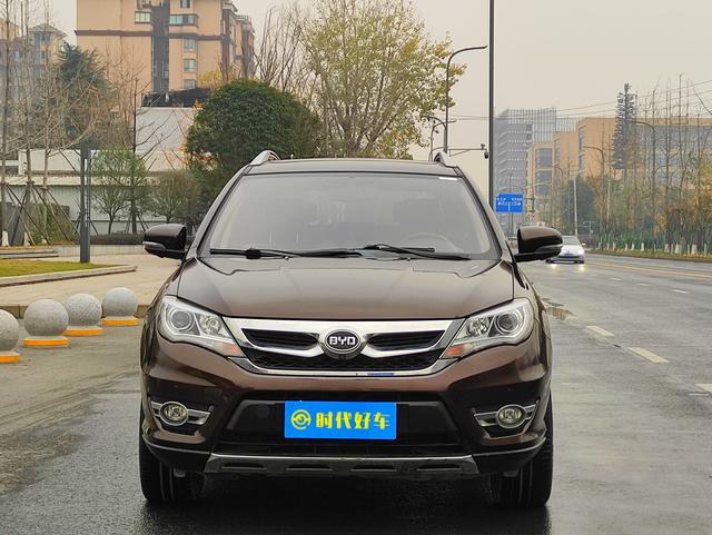 BYD S7