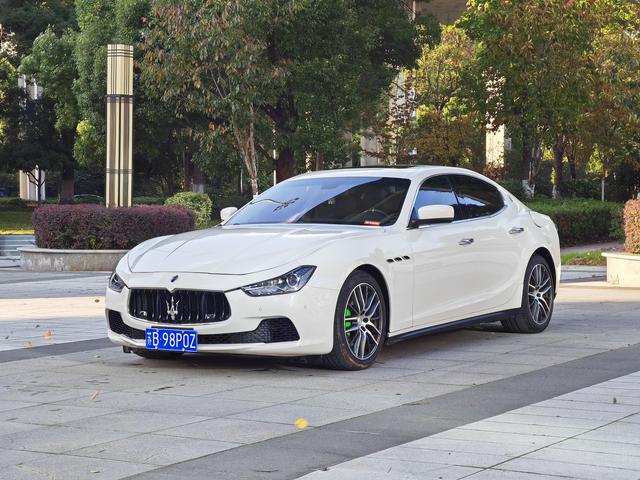 Maserati Ghibli