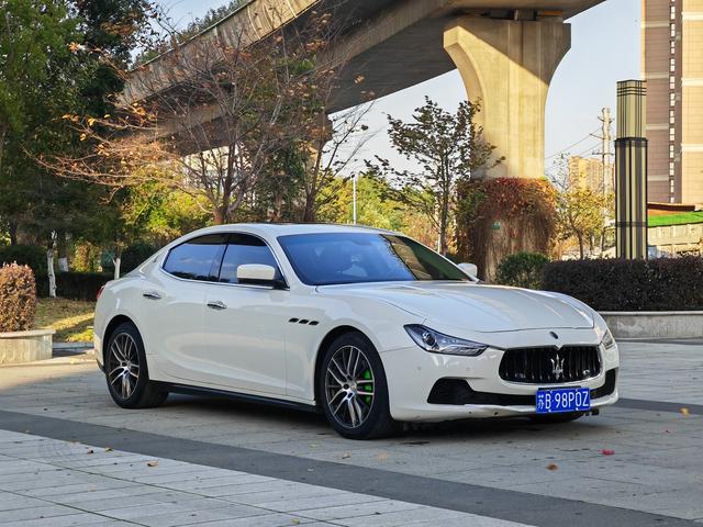 Maserati Ghibli