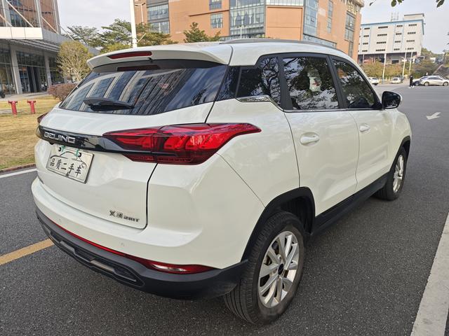 BAIC Beijing X3