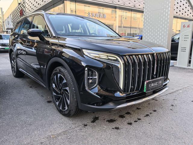 Hongqi HS7 PHEV