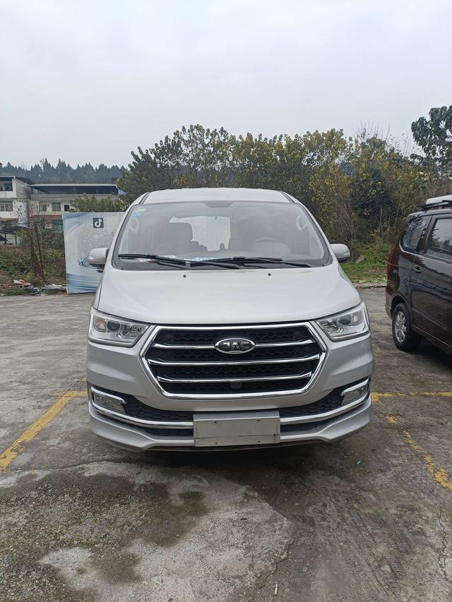 JAC Ruifeng M4