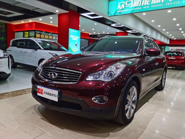 Infiniti QX50 (imported)