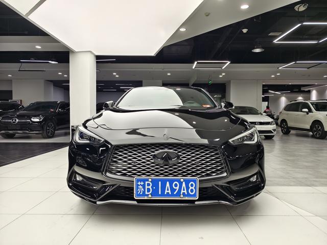 Infiniti Q60