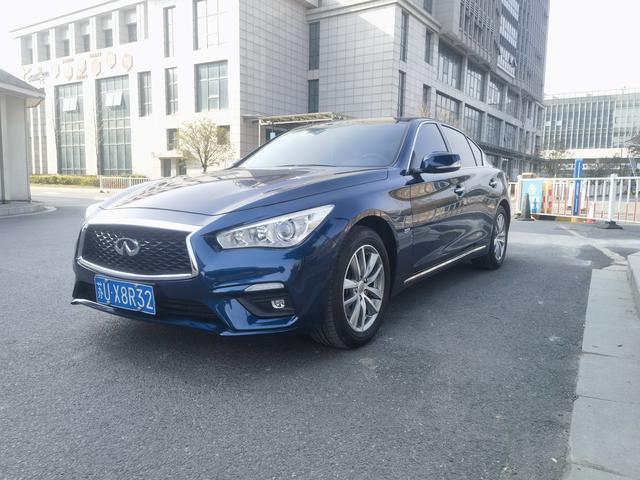 Infiniti Q50L