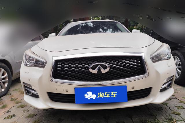 Infiniti Q50L