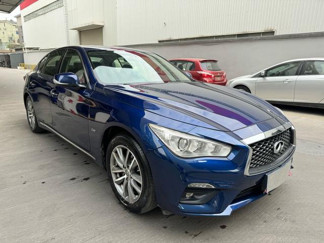 Infiniti Q50L