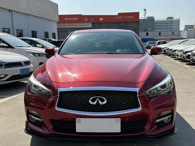 Infiniti Q50L