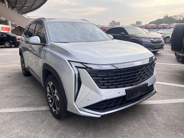 Geely Atlas L