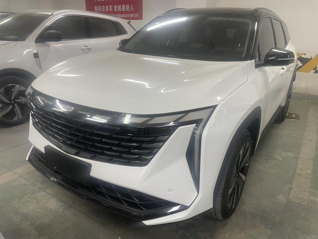 Geely Atlas L