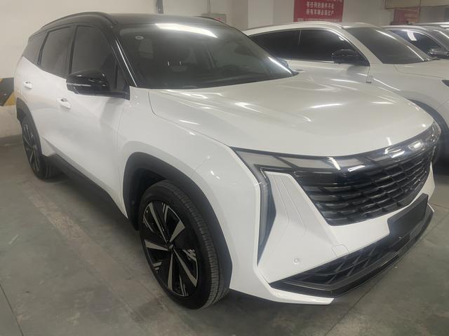 Geely Atlas L