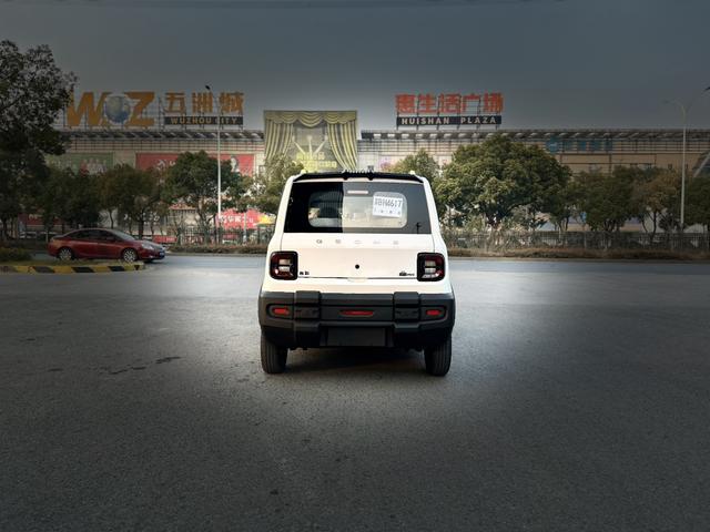 Geely Panda