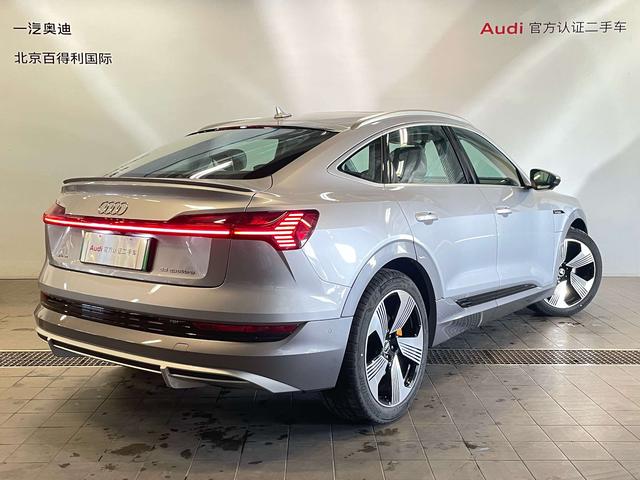 Audi e-tron Sportback (imported)