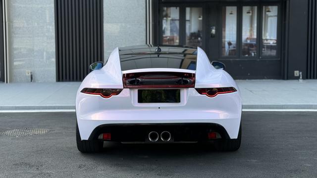 Jaguar F-TYPE