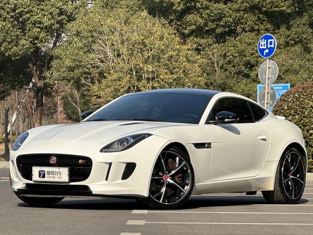 Jaguar F-TYPE