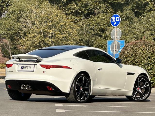 Jaguar F-TYPE