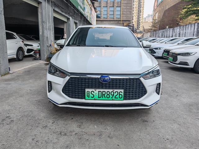 BYD e3