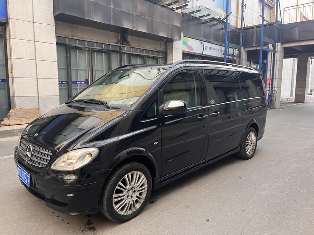 Mercedes-Benz Viano (imported)