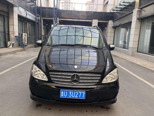 Mercedes-Benz Viano (imported)